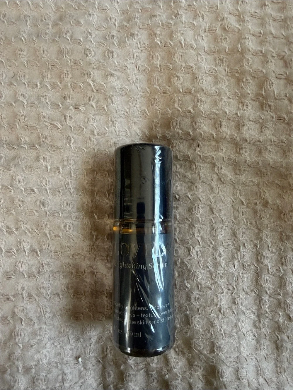 LOVÉDŌ1 | Brightening Serum Roller